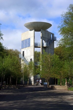 Le belvédère du Mont des Avaloirs. Altitude 416,30 mètres.